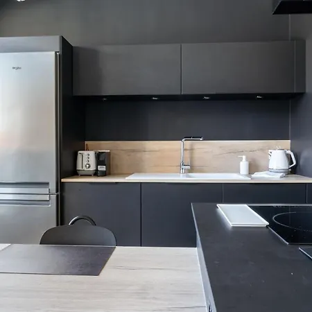 Apartamento Le Manege - Spacieux T2 Avec Terrasse Au Coeur De *